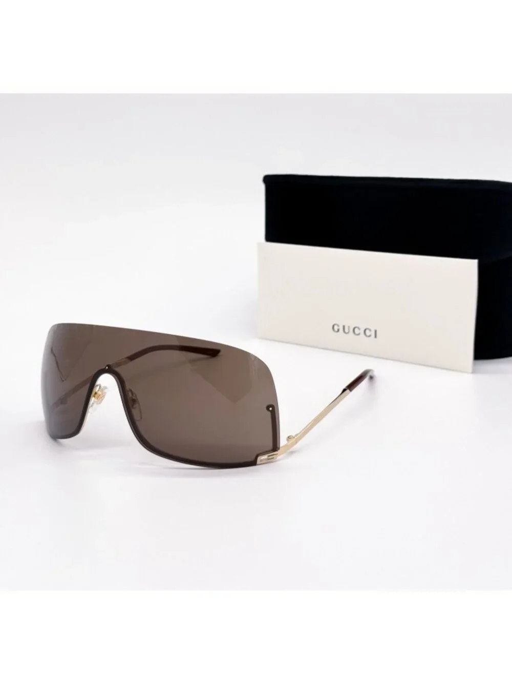 NEW GUCCI SUNGLASSES GG1560S 002 GOLD SHIELD UNISEX GUCCI EYEWEAR